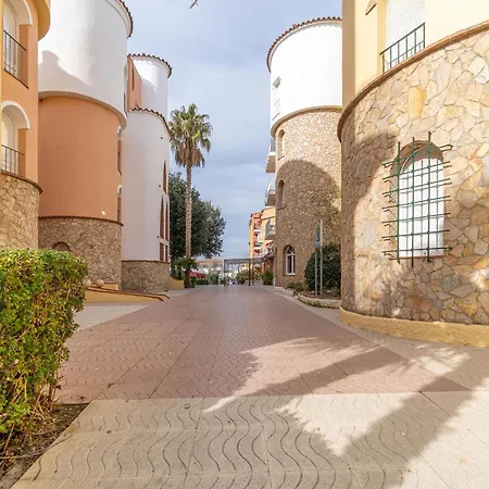 Con Terraza Y Parking A 2 Minutos De La Playa - - Hisp-288-66 Apartman Empuriabrava